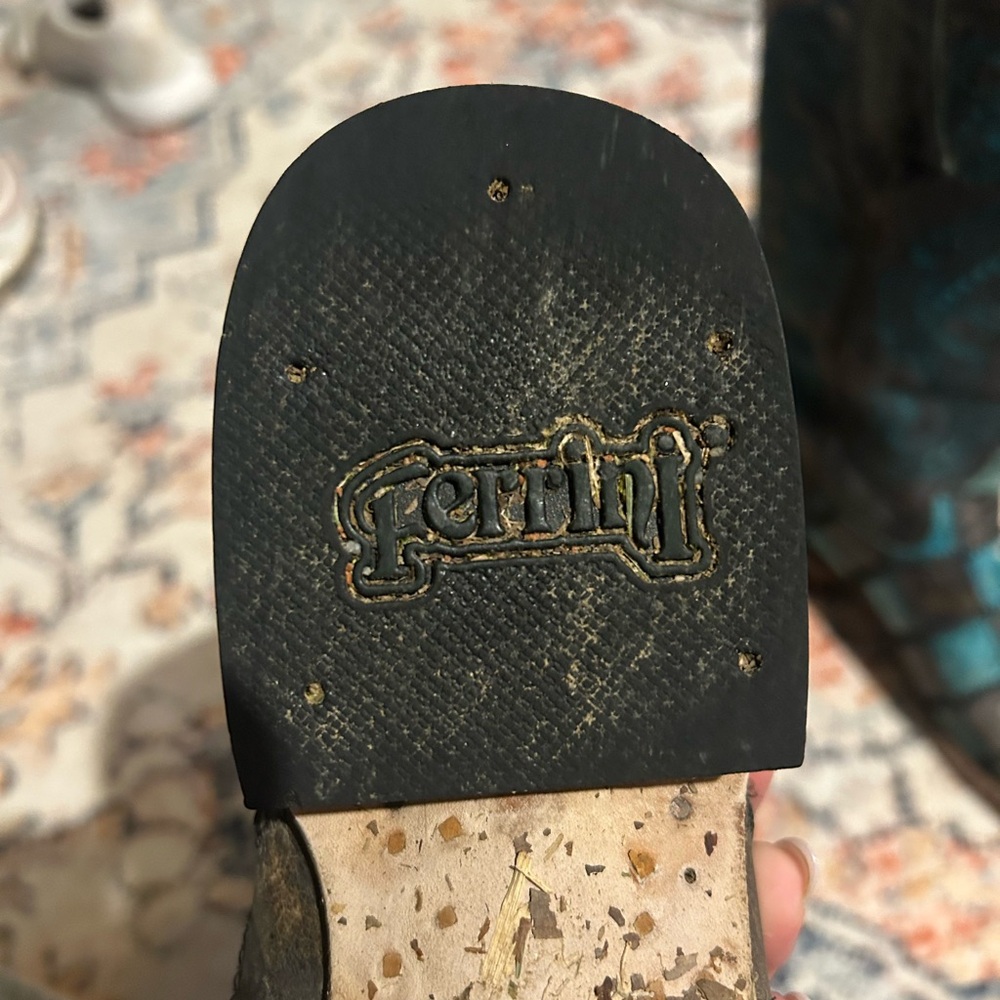 Ferrini boots - Picture 2 of 2